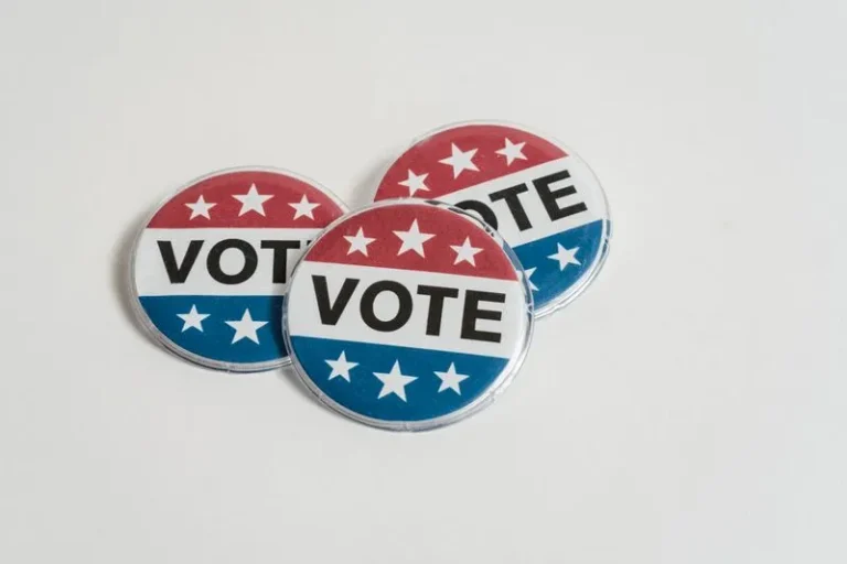 vote buttons