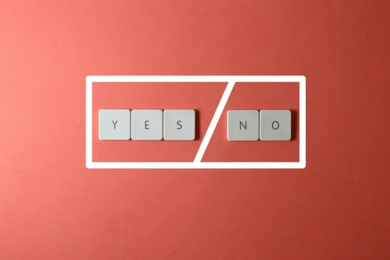 yes and no spelt out with letter tiles